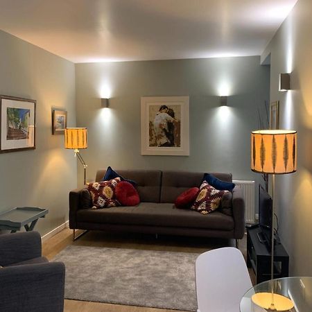 Bright And Stylish Apartment - Old Town Edinburgh Ngoại thất bức ảnh